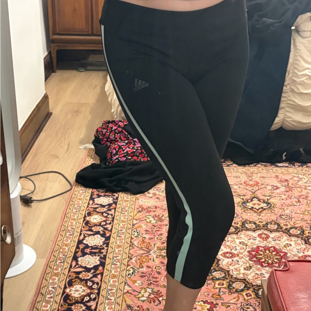 Vintage Adidas capri workout leggings